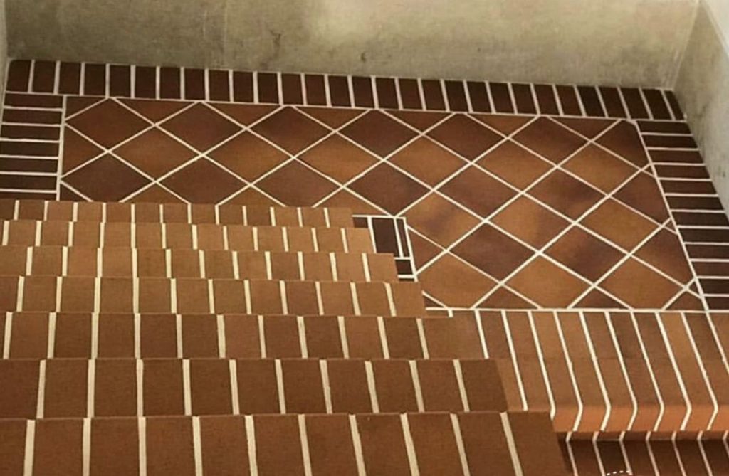 آموزش بندکشی آجر سنتی کف + نکات مهم